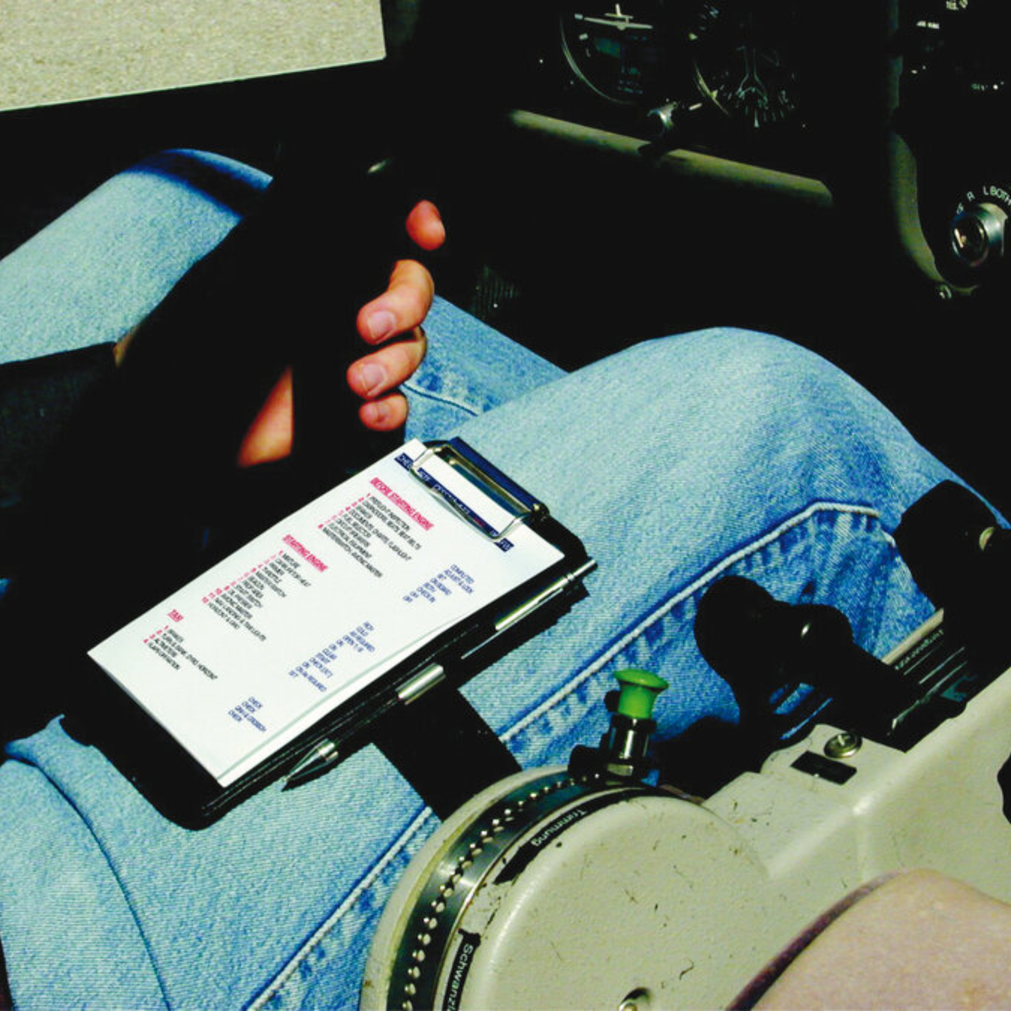 Design4Pilots - Piccolo Kneeboard